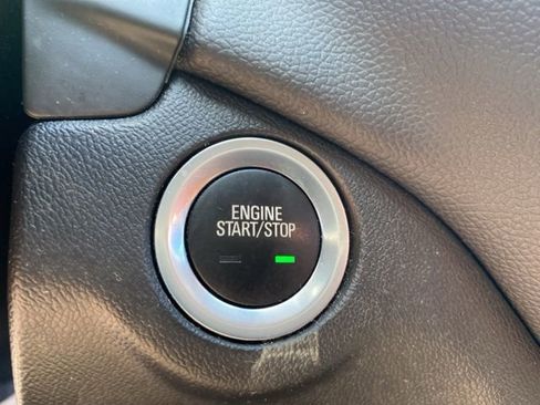 Used 2024 Chevrolet Equinox LT w/ LPO, Floor Liner Package FWD image 24