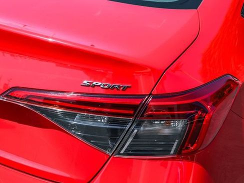 Used 2024 Honda Civic Sport image 10