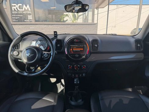 Used 2018 MINI Cooper Countryman image 24