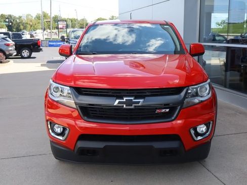 Used 2017 Chevrolet Colorado Z71 AWD/4WD image 6