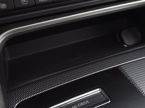 Used 2024 MAZDA CX-90 3.3 Turbo w/ Premium Plus Pkg image 17