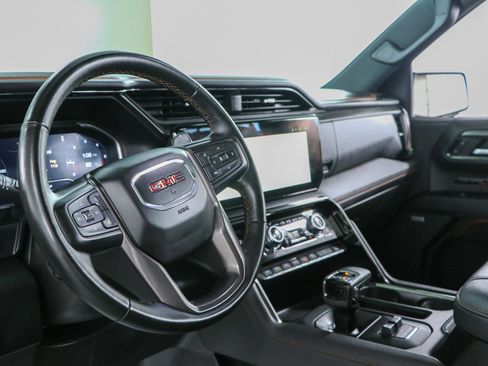 Used 2023 GMC Sierra 1500 AT4 w/ AT4 Premium Package AWD/4WD image 27