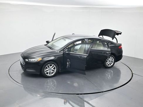 Used 2013 Ford Fusion SE image 46