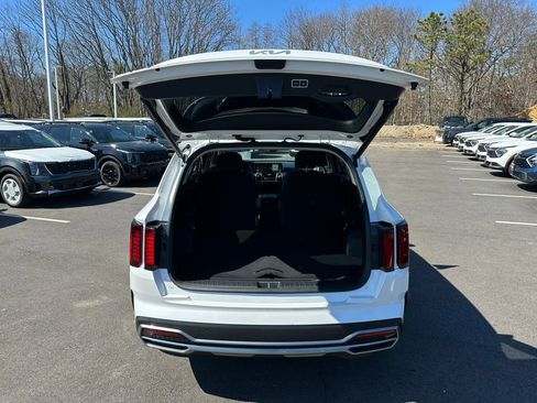 Used 2023 Kia Sorento EX AWD/4WD image 26
