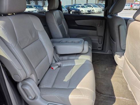 Used 2011 Honda Odyssey EX-L image 39