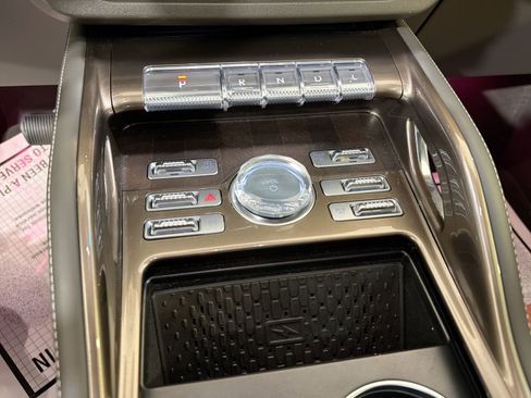 Used 2024 Lincoln Nautilus Black Label image 21