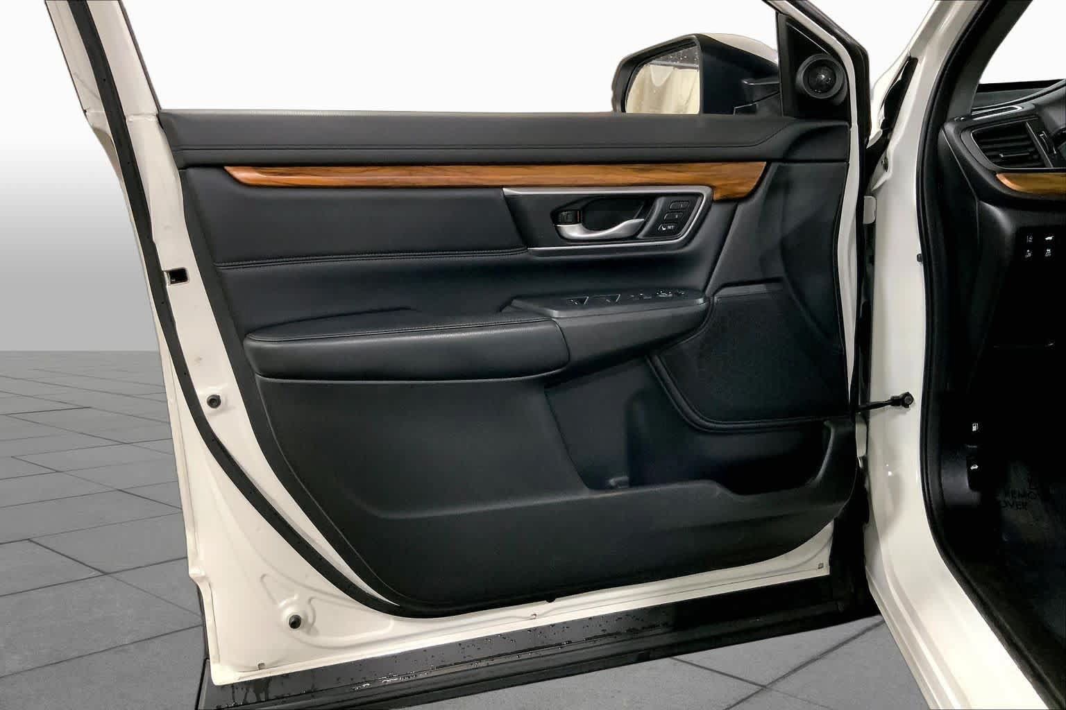 Used 2017 Honda CR-V EX-L image 22