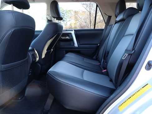 Used 2019 Toyota 4Runner SR5 image 11