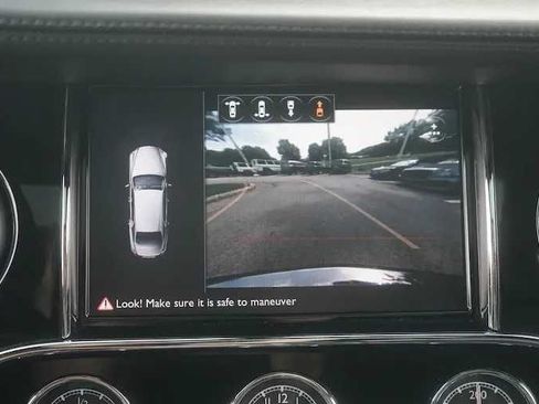 Used 2017 Bentley Mulsanne RWD image 17
