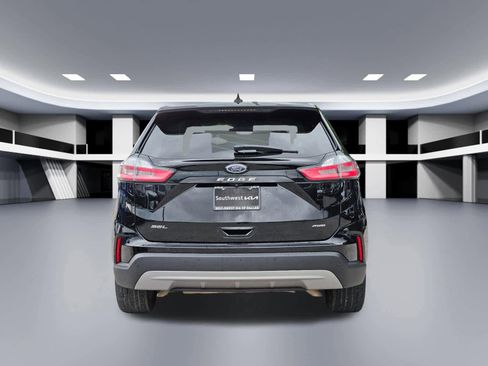 Used 2021 Ford Edge SEL w/ Cargo Accessory Package AWD/4WD image 5