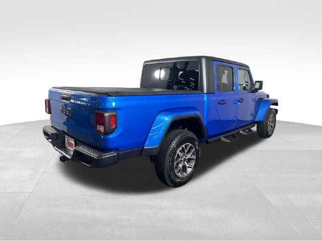 Used 2024 Jeep Gladiator Sport AWD/4WD image 6