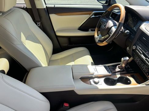 Used 2020 Lexus RX 350 AWD w/ Premium Package image 17