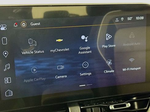 New 2026 Chevrolet Equinox LT w/ Convenience Package II image 15