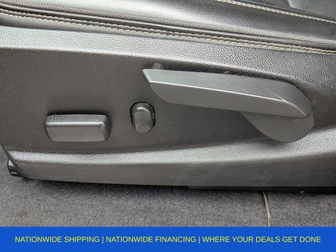 Used 2020 GMC Canyon Denali image 21