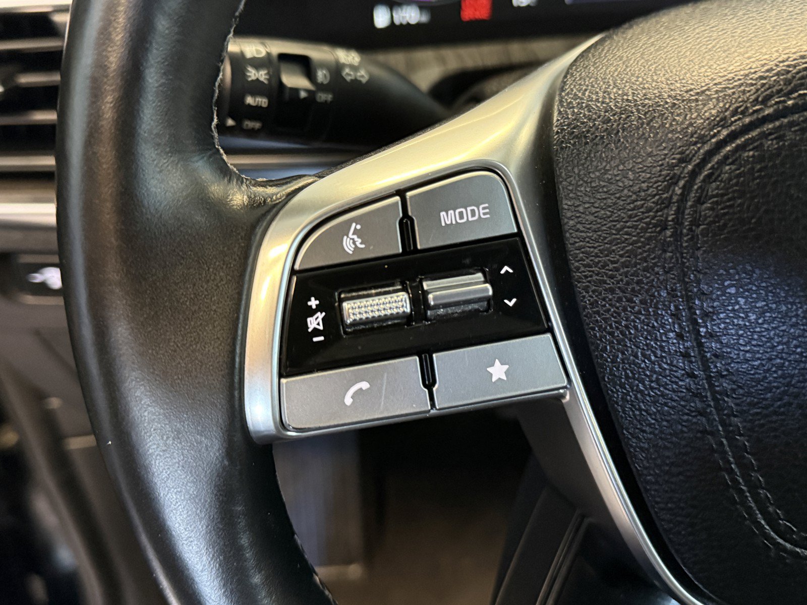 Used 2023 Kia Telluride SX Prestige AWD/4WD image 22
