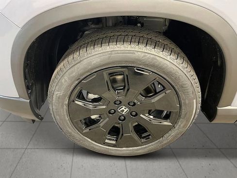 New 2026 Honda Pilot Black Edition image 11