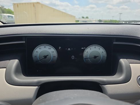 Used 2022 Hyundai Tucson SEL w/ Convenience Package FWD image 17