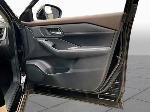 Certified 2023 Nissan Rogue SV w/ SV Premium B Package FWD image 22