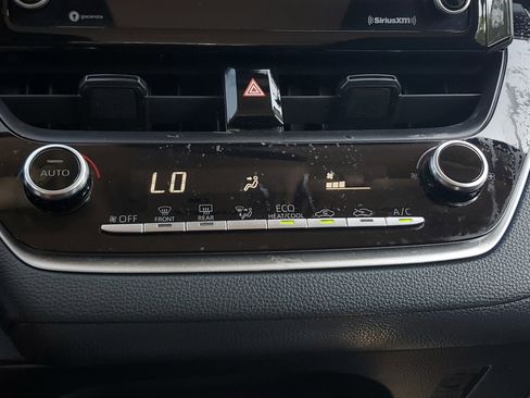 Certified 2022 Toyota Corolla LE FWD image 24