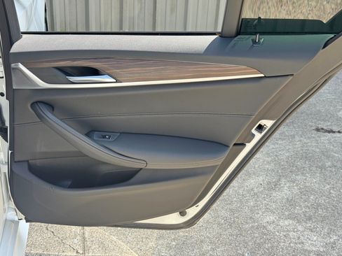 Used 2019 BMW 540i w/ M Sport Package RWD image 47