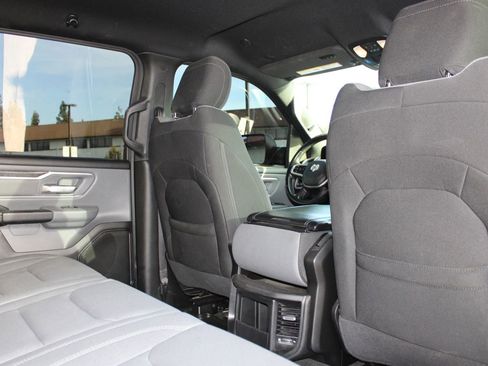 Used 2022 RAM 1500 Big Horn RWD image 8