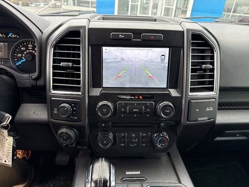 Used 2016 Ford F150 XLT w/ Equipment Group 302A Luxury image 19