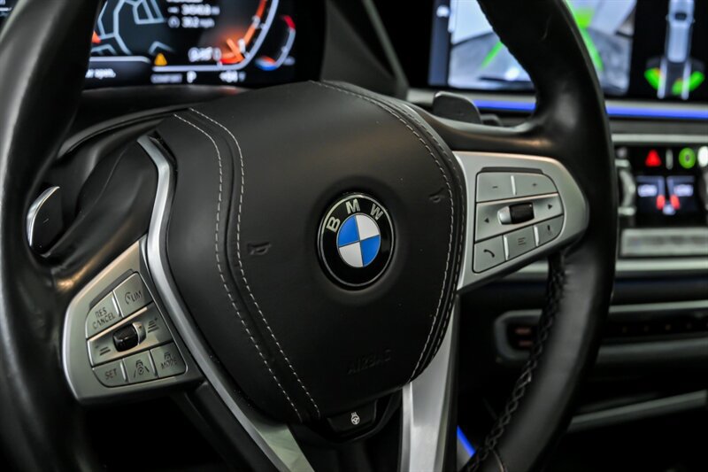 Used 2019 BMW X7 xDrive40i w/ Premium Package AWD/4WD image 26