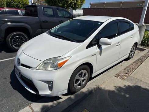Used 2013 Toyota Prius Three FWD image 1