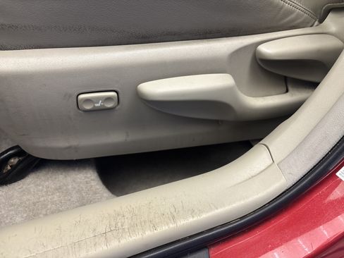 Used 2011 Toyota Prius Four FWD image 13