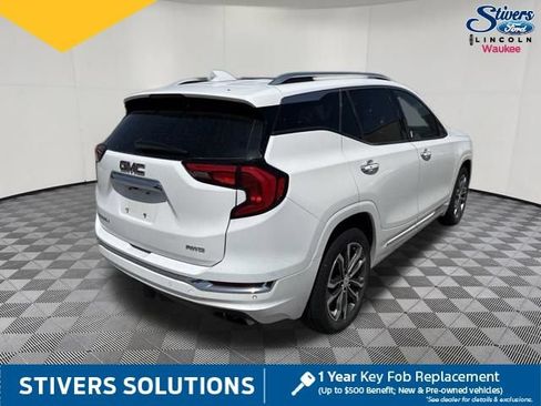 Used 2020 GMC Terrain Denali w/ Denali Premium Package AWD/4WD image 6