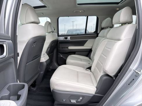 Used 2024 Hyundai Santa Fe Calligraphy AWD/4WD image 13