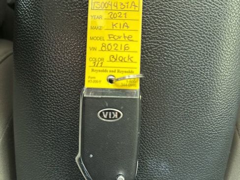 Used 2021 Kia Forte LXS image 20