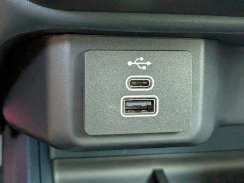 New 2025 Ford Maverick XL FWD image 22