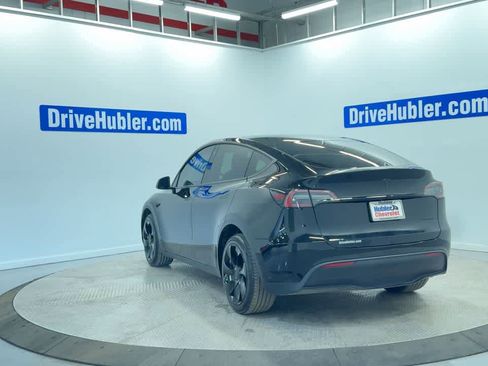 Used 2023 Tesla Model Y Long Range image 9