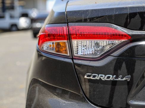 Certified 2024 Toyota Corolla LE FWD image 10