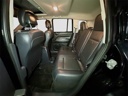 Used 2015 Jeep Compass High Altitude image 19