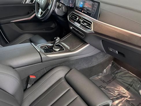 Certified 2022 BMW X5 sDrive40i w/ Parking Assistance Package RWD image 33