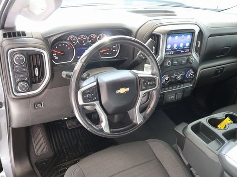 Certified 2021 Chevrolet Silverado 1500 LT w/ Z71 Off-Road Package image 25