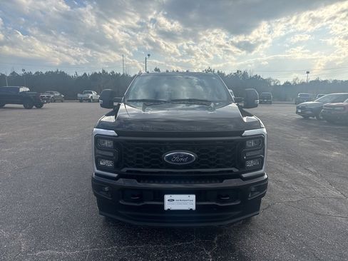 Used 2024 Ford F250 XL w/ STX Appearance Package image 17