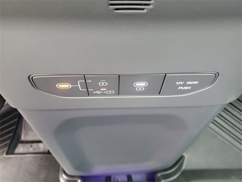 Certified 2026 Kia EV9 Land w/ Nightfall Edition Package image 32