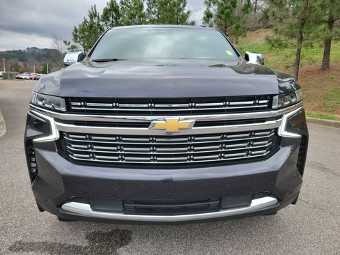 Used 2023 Chevrolet Suburban Premier image 23