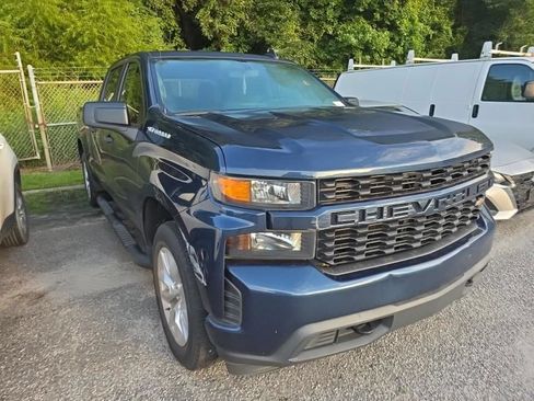 Used 2020 Chevrolet Silverado 1500 Custom w/ Custom Value Package RWD image 1