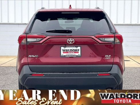 New 2025 Toyota RAV4 XLE image 5