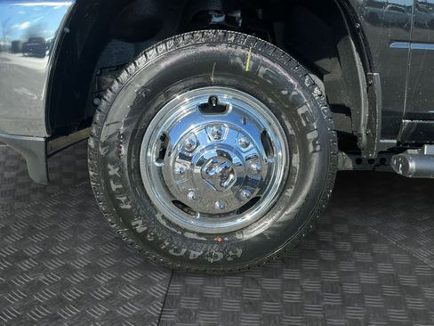 New 2026 RAM 3500 Tradesman image 14