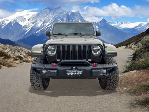 Used 2020 Jeep Gladiator Rubicon image 8