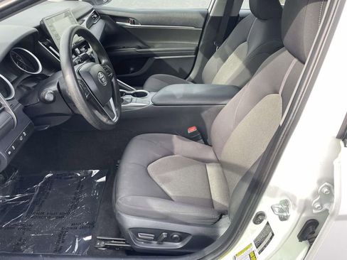 Used 2024 Toyota Camry LE image 29