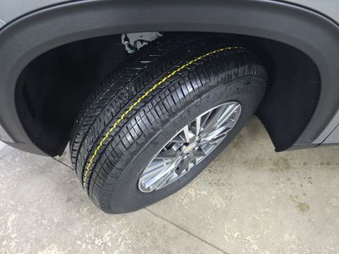 New 2026 Chevrolet Traverse LT w/ Driver Confidence Package image 33