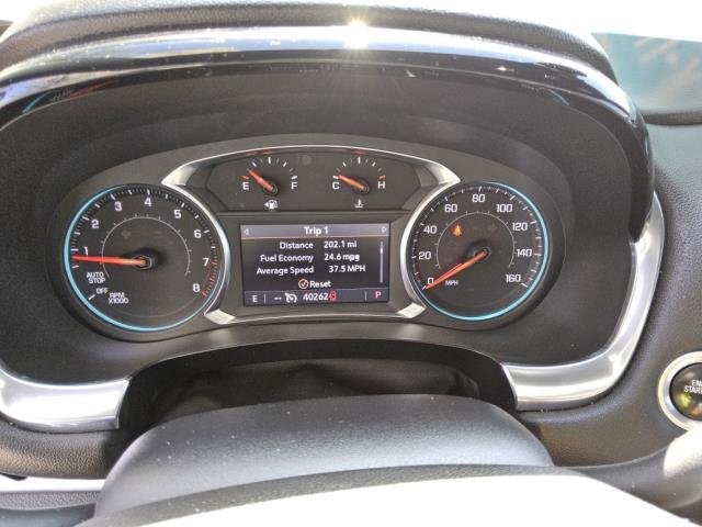 Used 2023 Chevrolet Traverse LT FWD image 7