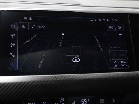 Used 2024 Audi e-tron GT Prestige AWD/4WD image 10