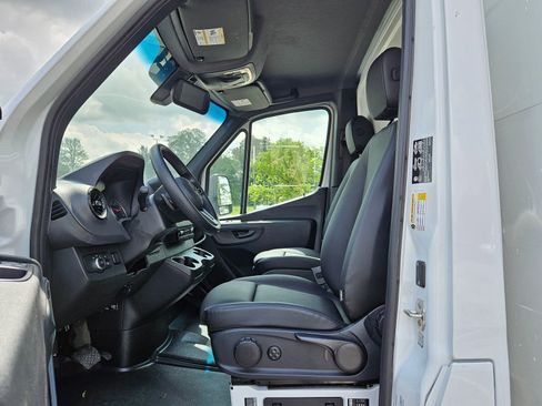 New 2024 Mercedes-Benz Sprinter 3500 image 14